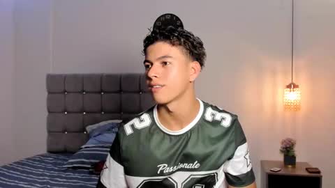 santy_stump online show from January 7, 9:39 pm