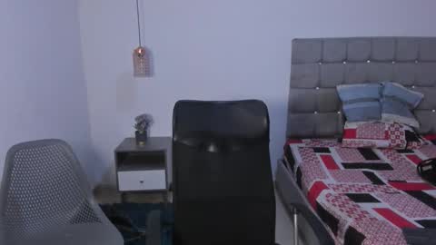 santy_stump online show from March 22, 9:40 pm