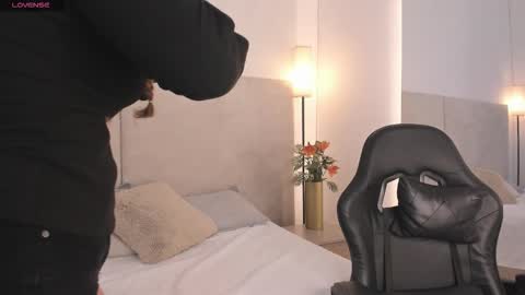 Saori  online show from November 8, 11:54 am