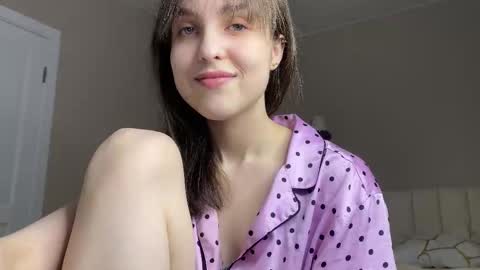 Anny online show from February 10, 9:30 pm