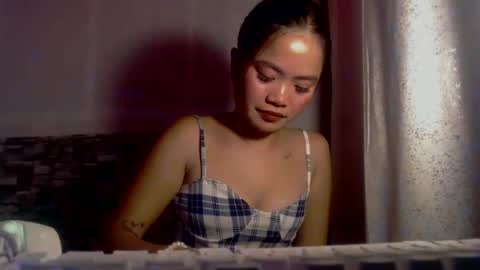 Snapshot of sapphire_amora chatting on September 9, 12:26 pm sapphire_amora online show from September 9, 12:26 pm