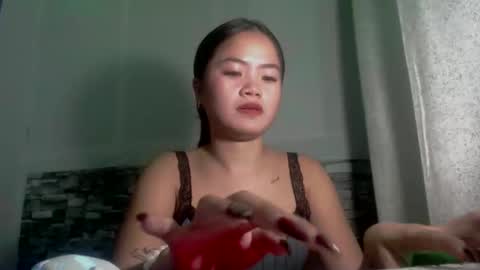 Snapshot of sapphire_amora chatting on October 1, 1:17 pm sapphire_amora online show from October 1, 1:17 pm