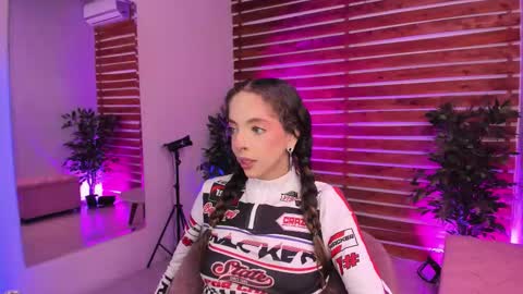 Valerin online show from November 28, 1:30 am