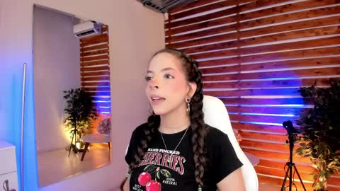 Valerin online show from April 2, 1:47 am