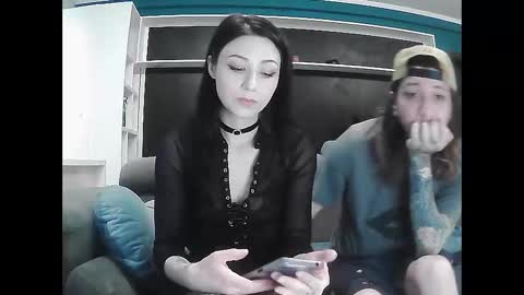 Snapshot of sapphirevelvet chatting on May 7, 4:34 pm sapphirevelvet online show from May 7, 4:34 pm