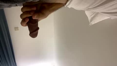 saqib332243 online show from March 31, 12:01 am