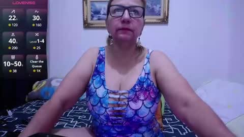 sara online show from October 4, 1:20 pm