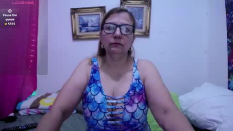 sara online show from January 12, 1:38 pm