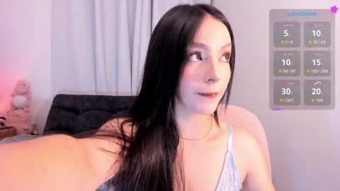 Sara  online show from April 14, 6:41 am