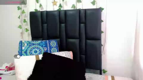 Sara  online show from September 29, 12:54 pm