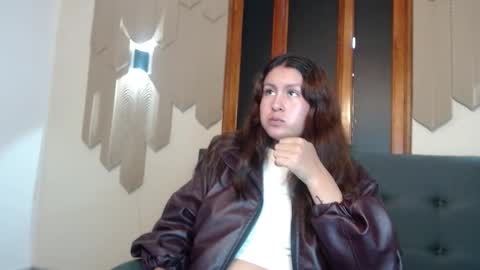 Sara online show from March 19, 3:38 pm