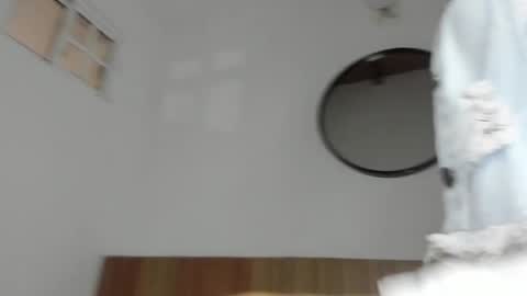 Snapshot of sara_castro24 chatting on December 7, 12:13 pm Sara online show from December 7, 12:13 pm
