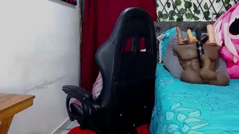 Sara Greyx online show from February 24, 5:20 pm