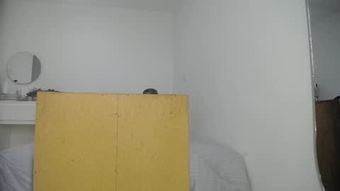 Snapshot of sara_hoffman2 chatting on September 22, 9:50 pm Maria online show from September 22, 9:50 pm