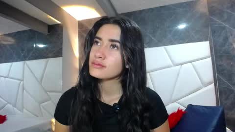 Snapshot of sara_hoffman_4 chatting on May 16, 11:42 am Sara online show from May 16, 11:42 am