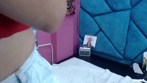 Snapshot of sara_honny chatting on January 28, 8:36 am sara_honny online show from January 28, 8:36 am