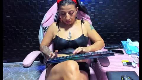 no limits sarah online show from February 20, 3:56 am