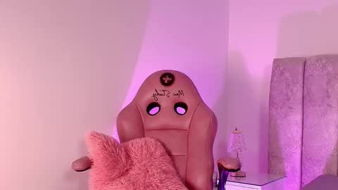 Snapshot of sara_lopee1 chatting on November 12, 11:54 am sara_lopee1 online show from November 12, 11:54 am