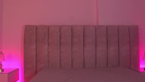 Snapshot of sara_lopee1 chatting on November 29, 12:08 pm sara_lopee1 online show from November 29, 12:08 pm