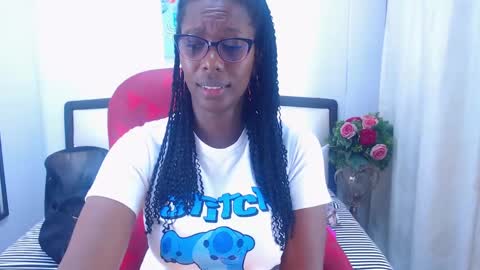 S A R A online show from November 11, 12:27 pm