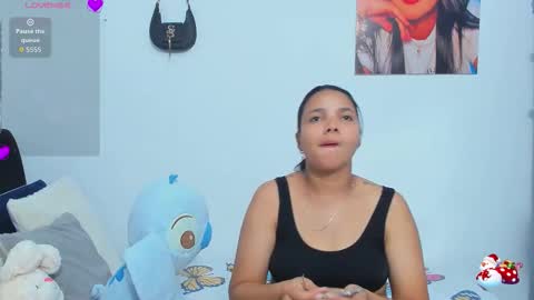 Snapshot of sara_mendez2_ chatting on January 11, 12:04 am Sara Mendez online show from January 11, 12:04 am