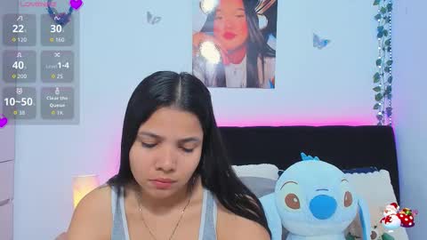 Snapshot of sara_mendez2_ chatting on February 5, 5:28 pm Sara Mendez online show from February 5, 5:28 pm