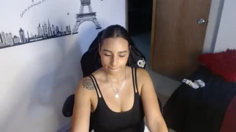 Snapshot of sara_thompson01 chatting on June 22, 10:07 pm SARA online show from June 22, 10:07 pm