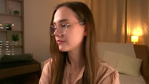 Im Sara  online show from April 1, 6:38 pm