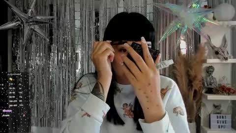 Snapshot of saraadesire chatting on February 18, 12:28 pm Sara online show from February 18, 12:28 pm