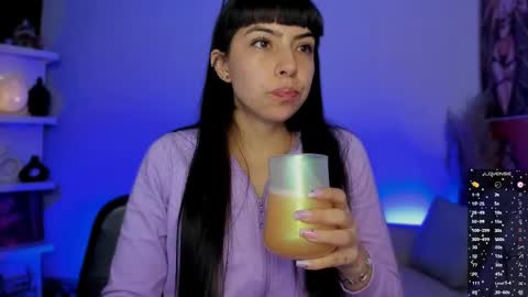 Snapshot of saraadesire chatting on September 29, 10:14 pm Sara online show from September 29, 10:14 pm