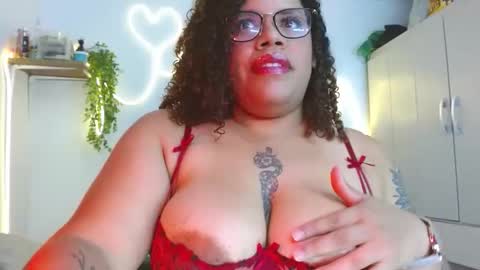 sarabbw173 online show from April 1, 3:29 am