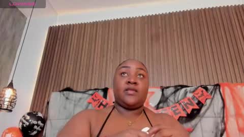   online show from October 23, 11:31 am