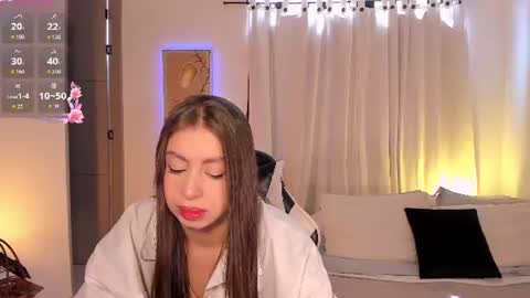 sara cavali online show from June 26, 7:29 pm
