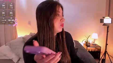 sara cavali online show from July 25, 7:44 pm