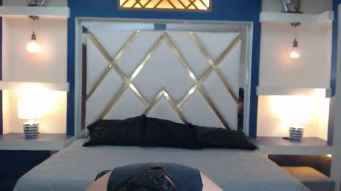 saraclub online show from December 19, 3:13 am