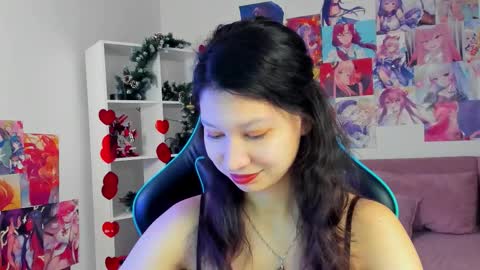 SaraDenars online show from December 18, 5:35 am