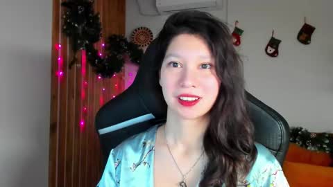 SaraDenars online show from December 22, 6:32 am