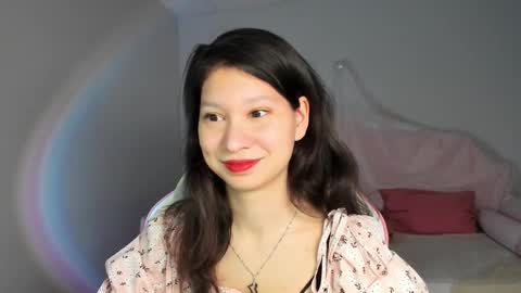 SaraDenars online show from January 8, 5:10 am