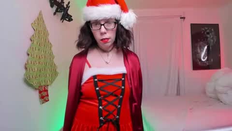 Sara Desire online show from December 8, 2:28 am