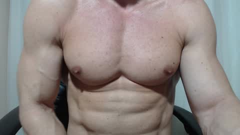 saradorj92 online show from April 4, 2:32 am