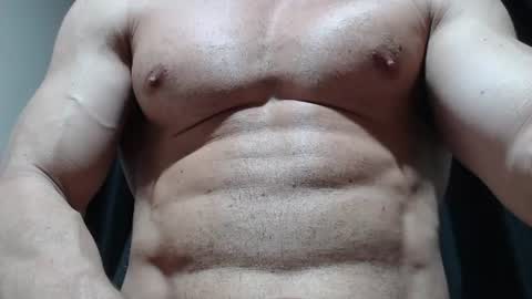 Snapshot of saradorj92 chatting on June 14, 11:07 pm saradorj92 online show from June 14, 11:07 pm