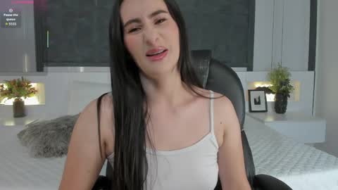  Sara Gomez  online show from April 5, 12:57 pm