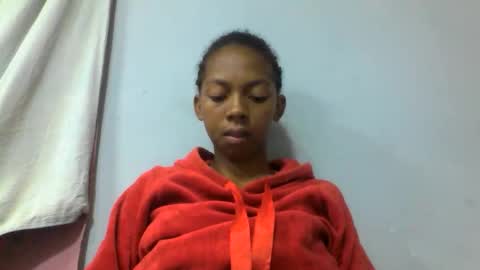 sarah146341 online show from December 17, 5:46 am