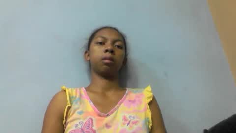 sarah146341 online show from March 28, 3:33 pm