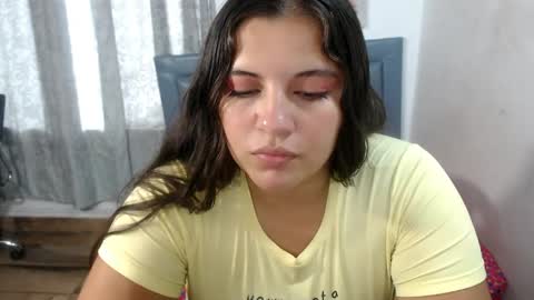 sarah online show from June 3, 2:33 pm