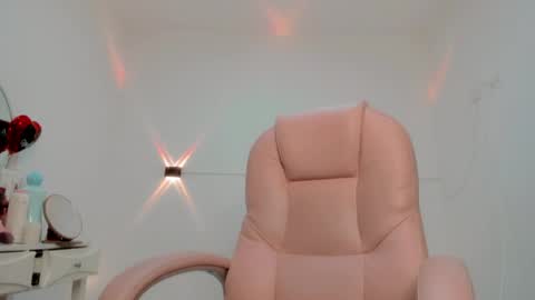 sarah online show from March 18, 11:41 pm