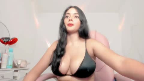 sarah online show from April 7, 2:12 am