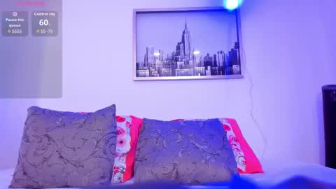 sarah_ashbourne online show from September 12, 11:54 am