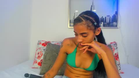 sarah_ashbourne online show from September 17, 11:45 am