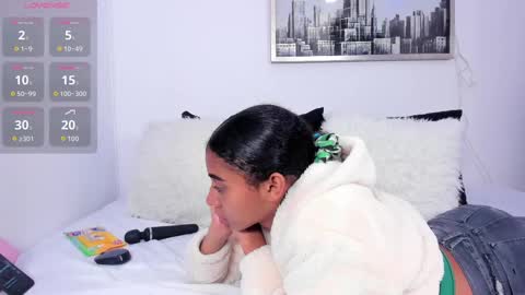 sarah_ashbourne online show from October 7, 12:24 pm